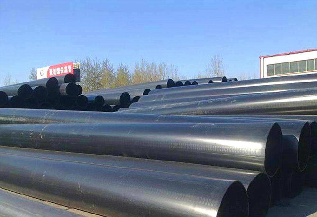 預(yù)制保溫黑夾克外殼